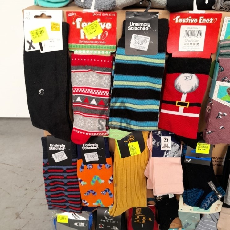 CHAUSSETTE - 300 paires