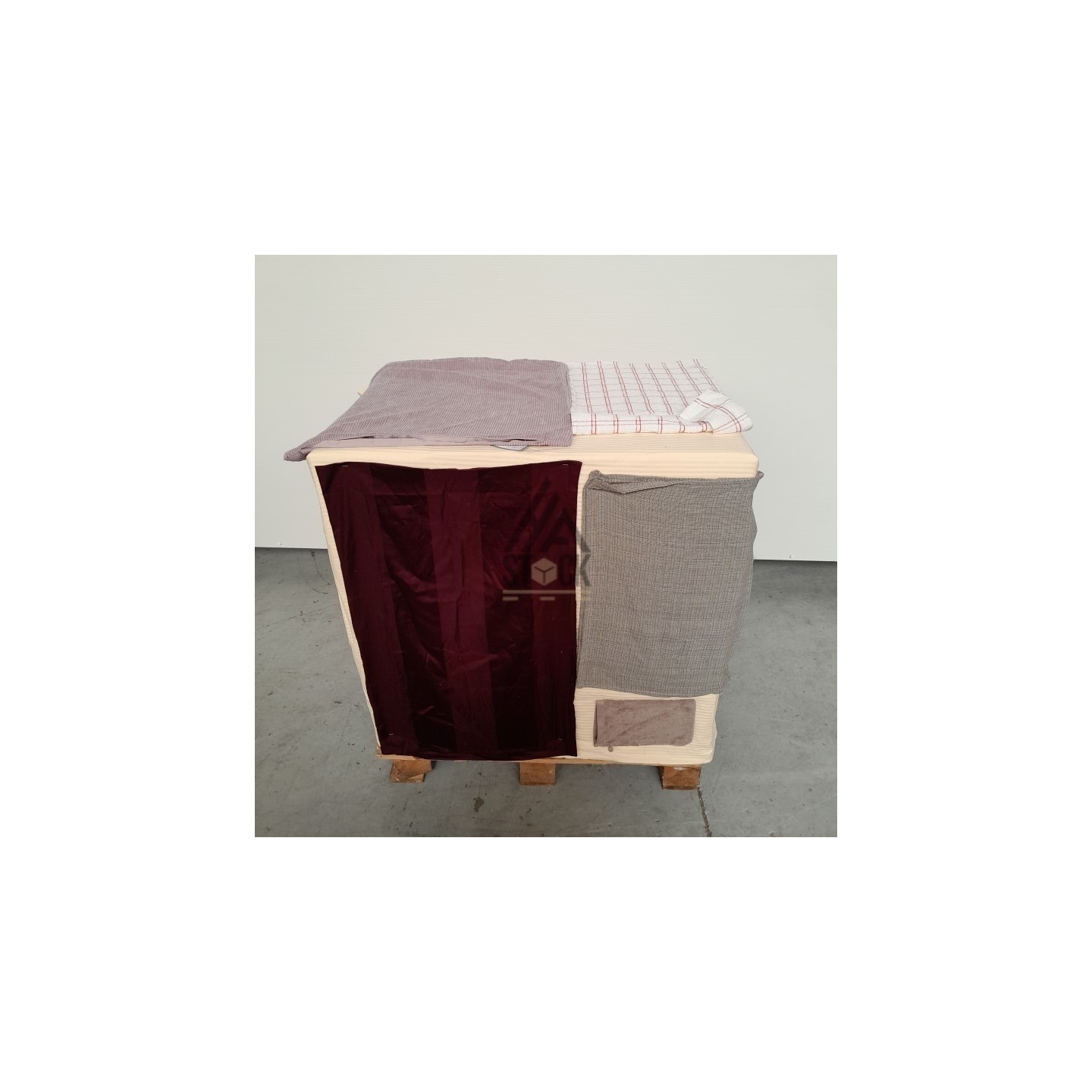 LINGE DE MAISON VRAC - 220 pièces