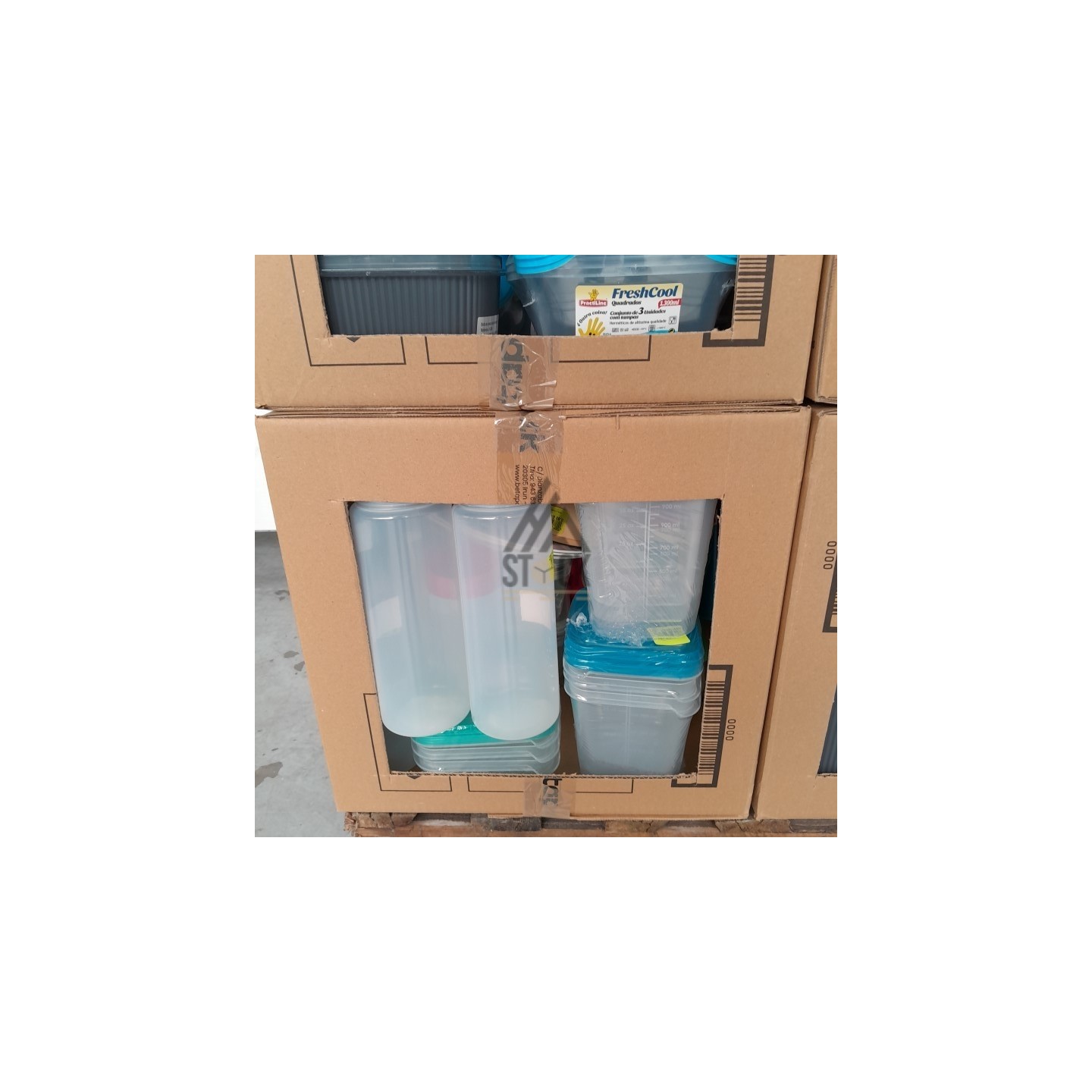 VAISSELLE PLASTIQUE - 210 pièces