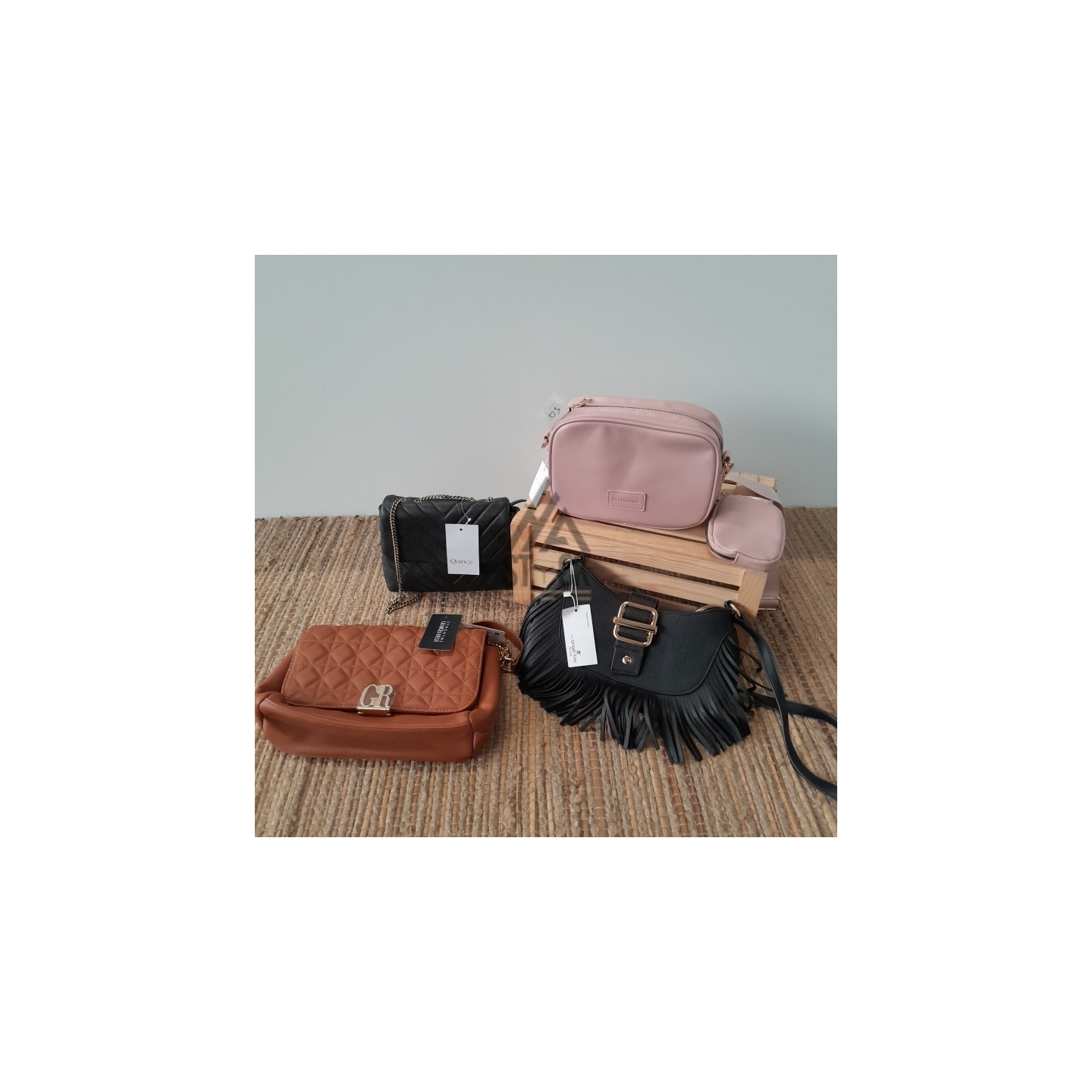 SAC de marque  - 30 pièces