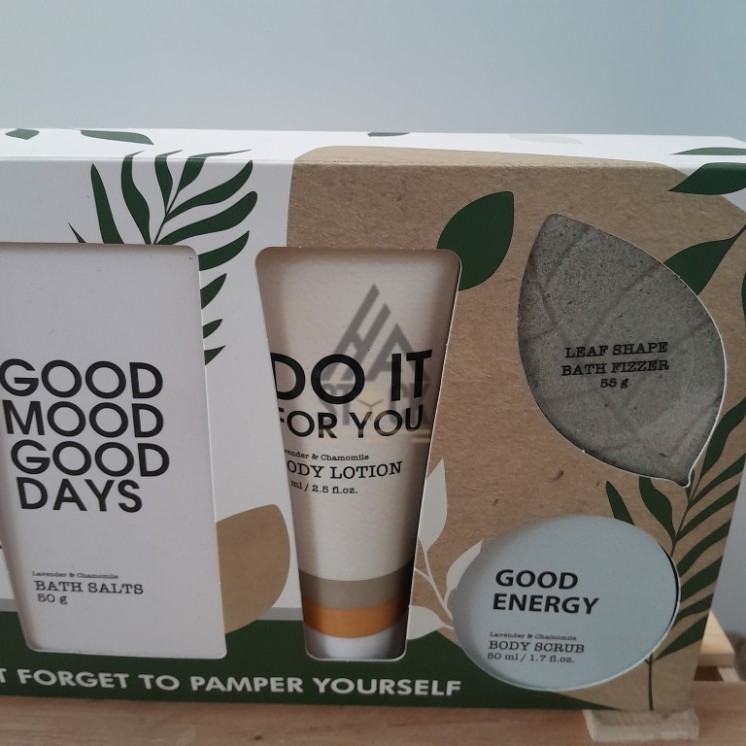 Coffret hygiène - 10 pièces