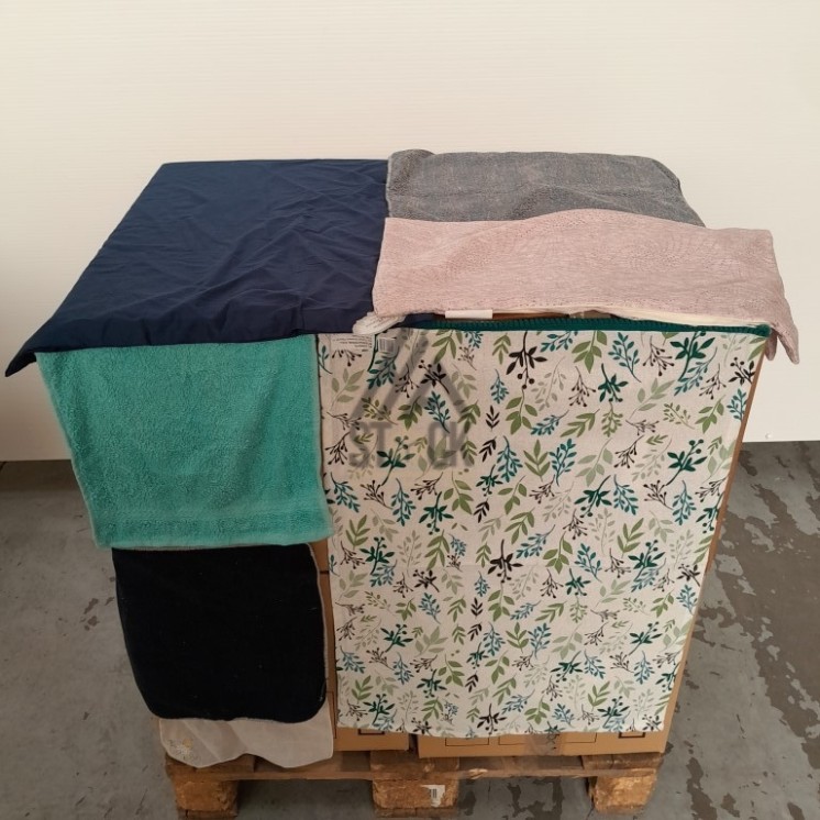 LINGE DE MAISON VRAC - 220 pièces