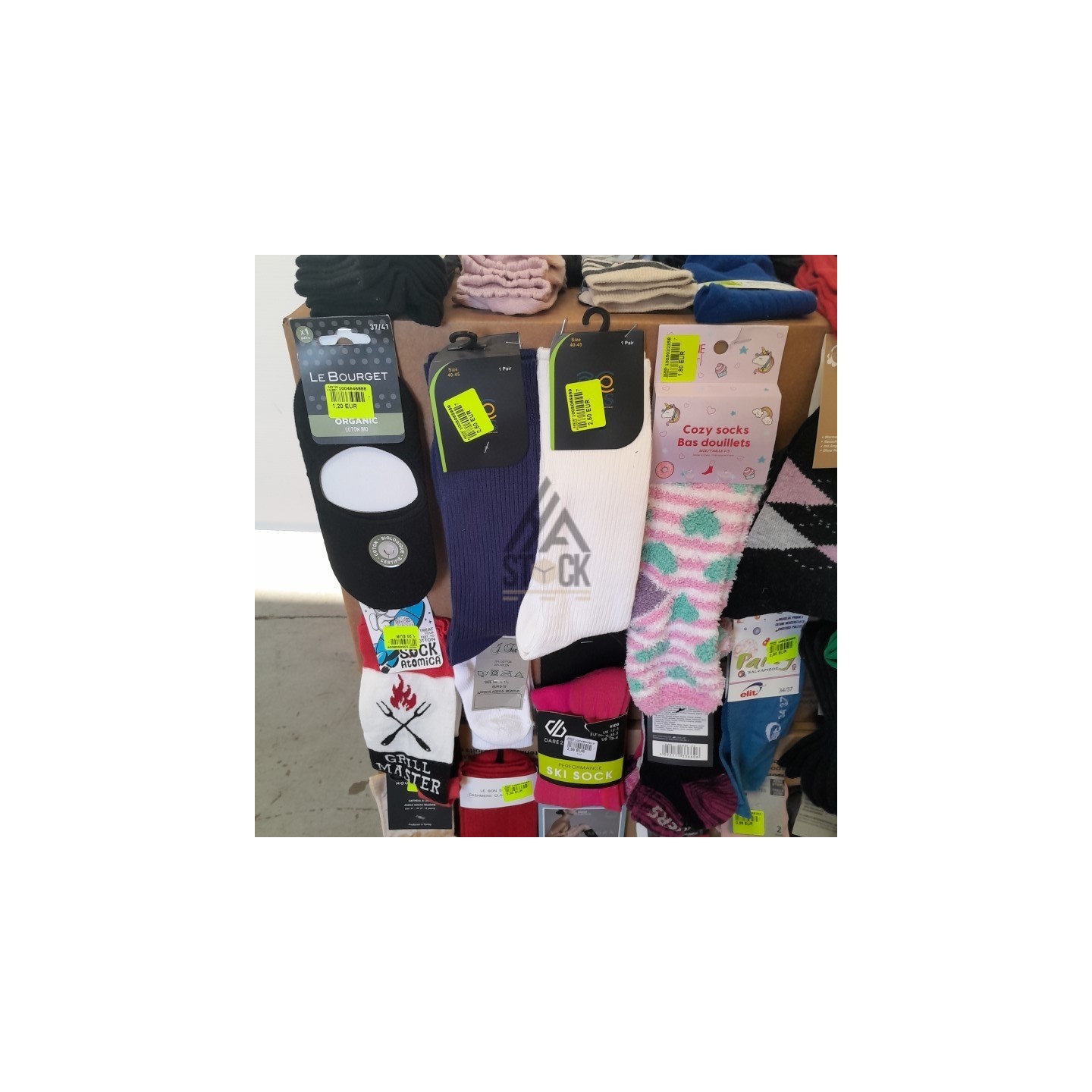 CHAUSSETTE - 300 paires