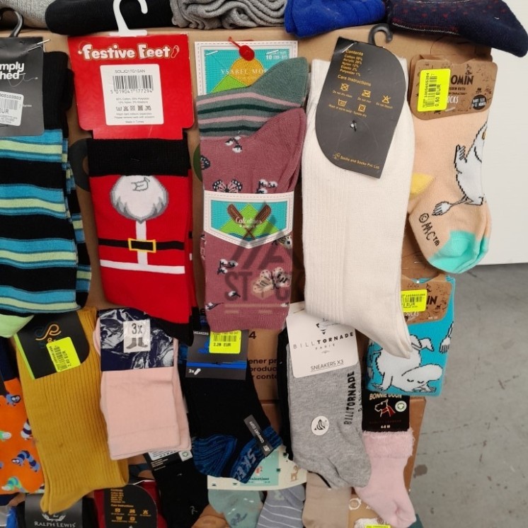 CHAUSSETTE - 300 paires