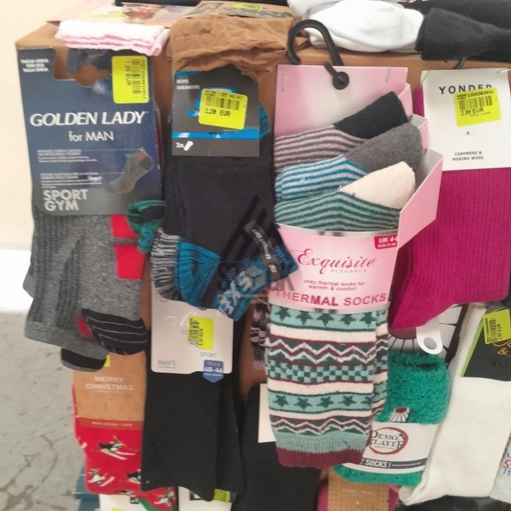 CHAUSSETTE - 300 paires