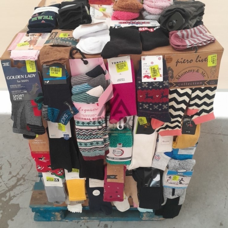 CHAUSSETTE - 300 paires