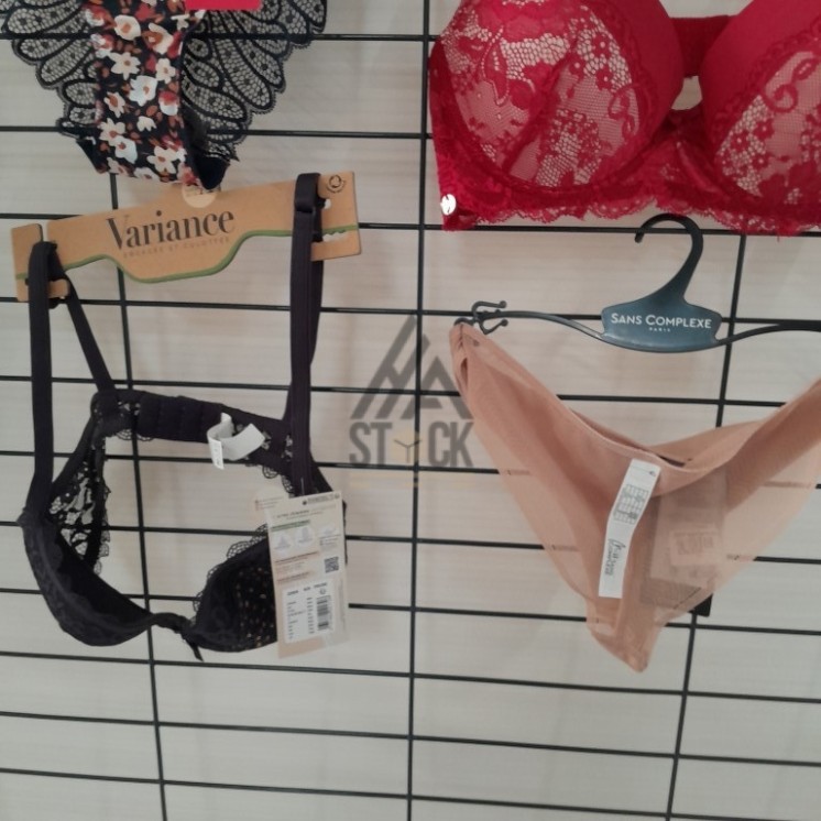 SOUS VETEMENTS DE MARQUE - 50 pièces