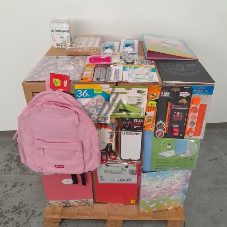 FOURNITURE SCOLAIRE