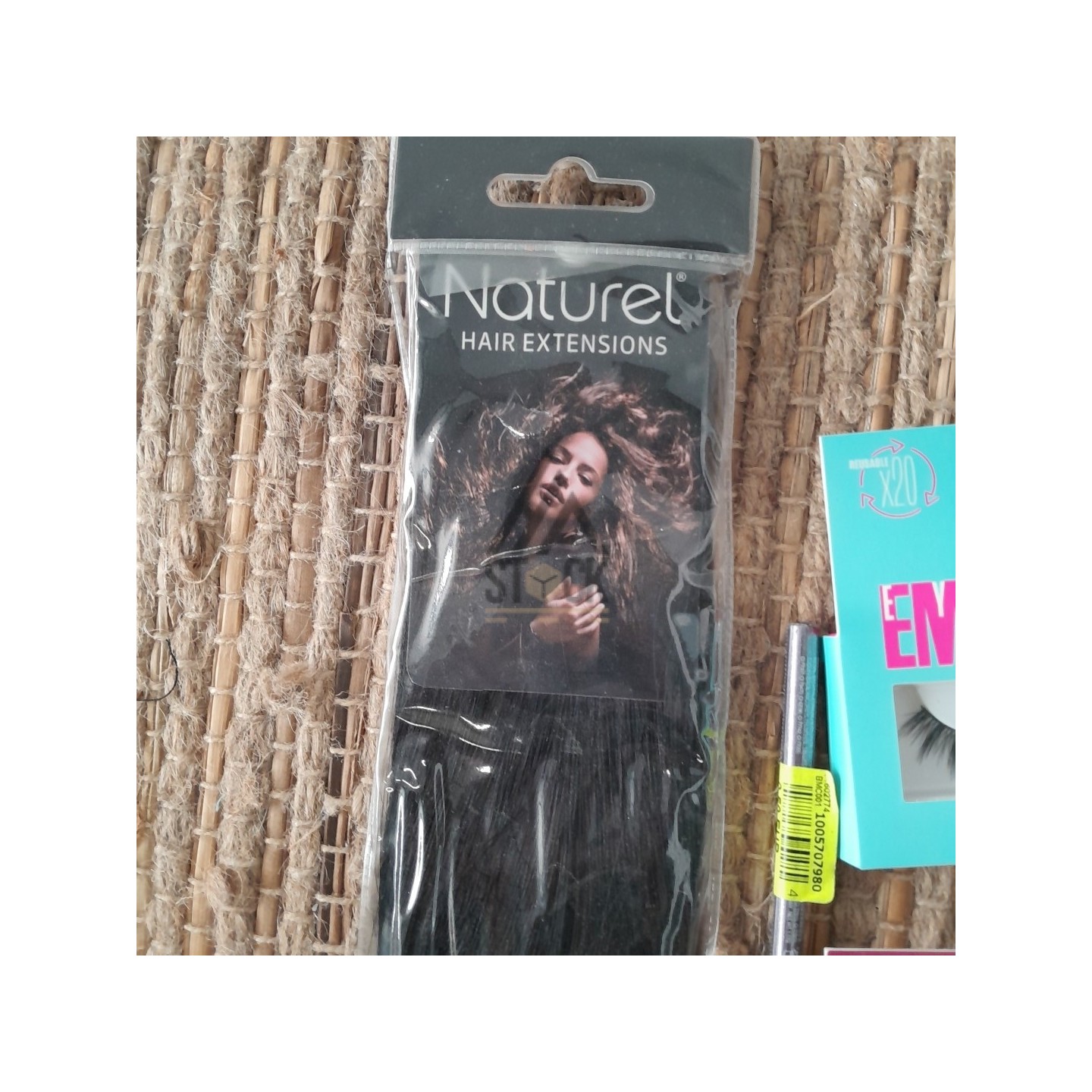 COSMÉTIQUE - 300 pièces