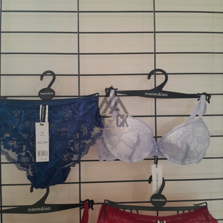 SOUS VETEMENTS - MANOUKIAN - 50 pièces