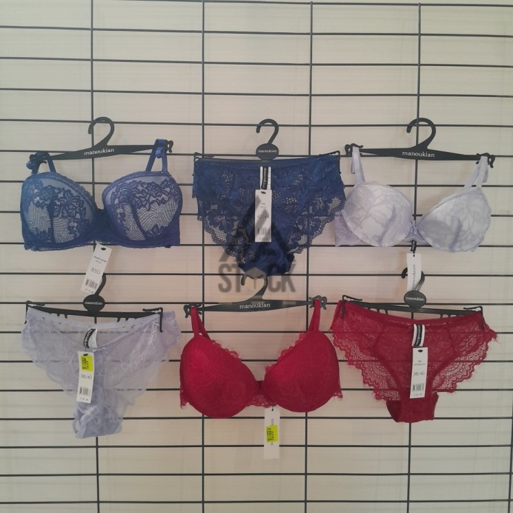 SOUS VETEMENTS - MANOUKIAN - 50 pièces