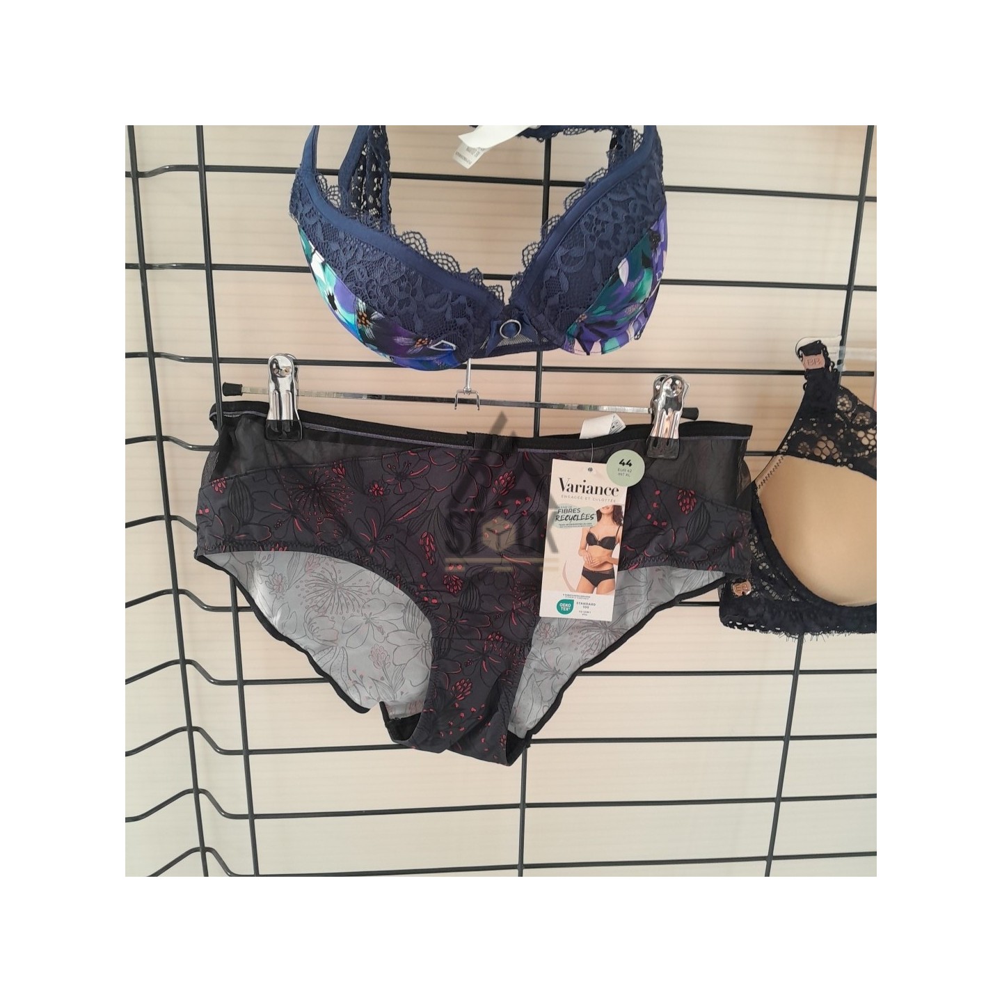 SOUS VETEMENTS DE MARQUE - 50 pièces