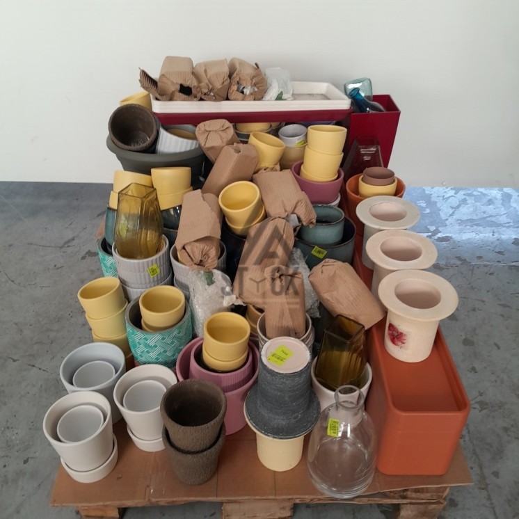 Pot de fleur - 310 pièces