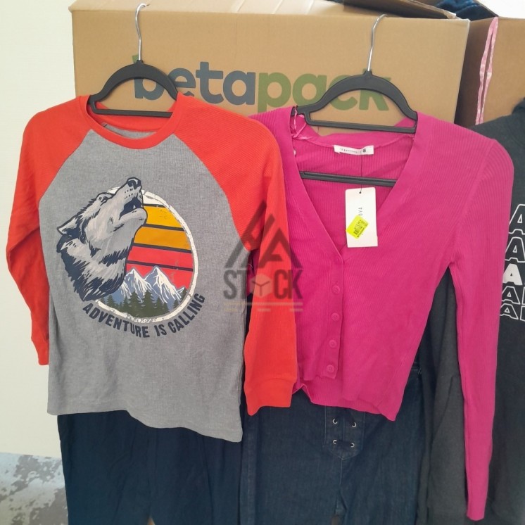 TEXTILE - 700 pièces