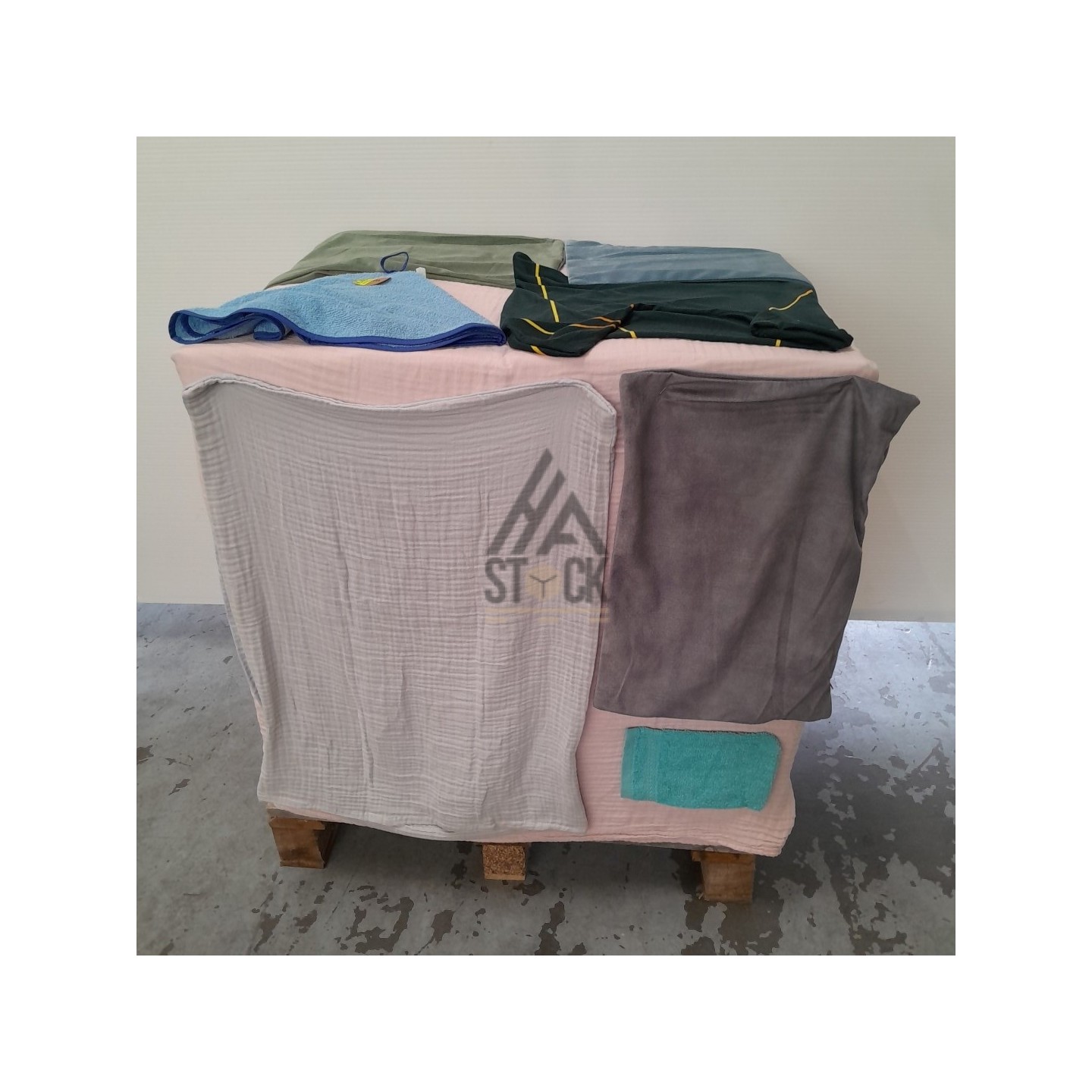 LINGE DE MAISON VRAC - 220 pièces