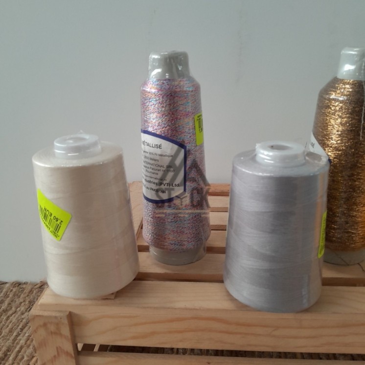 Bobine de fil à coudre - 240 pièces