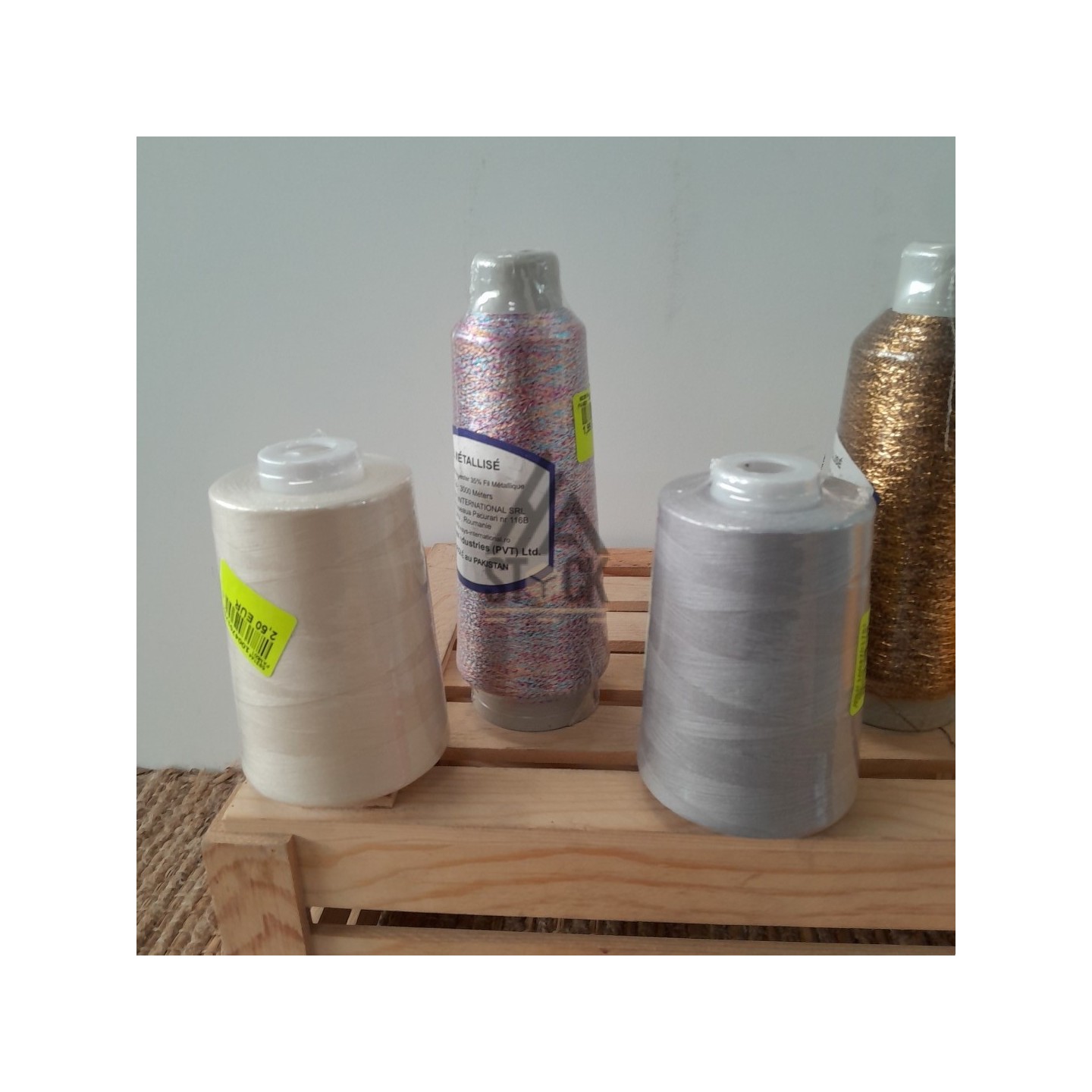 Bobine de fil à coudre - 240 pièces