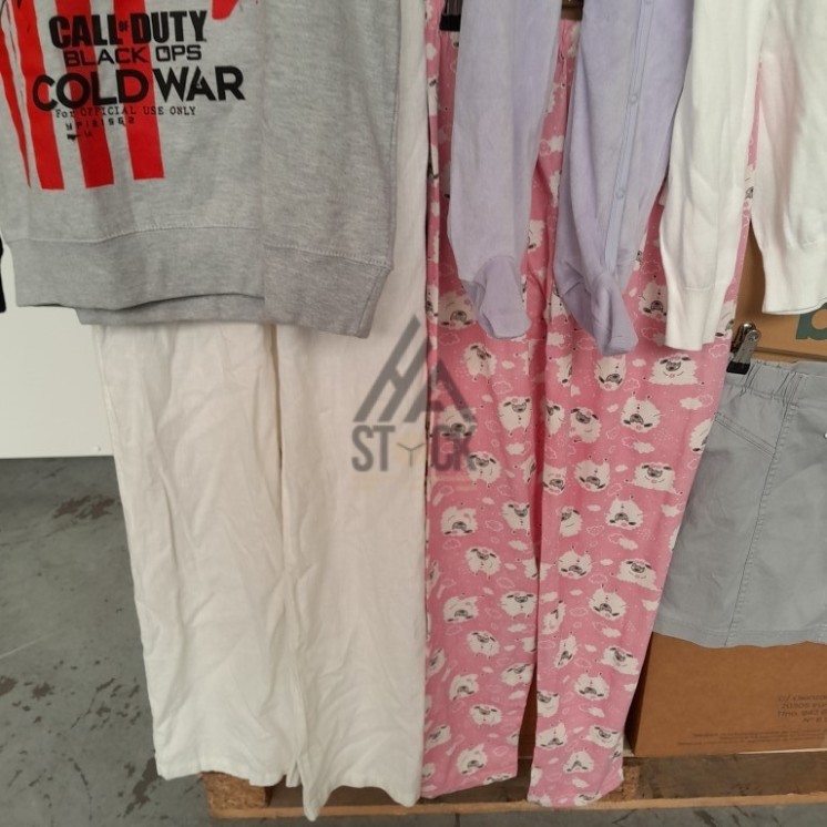 TEXTILE - 700 pièces