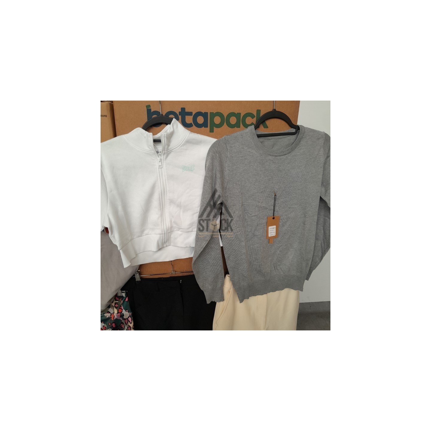 TEXTILE MARQUE  - 700 pièces