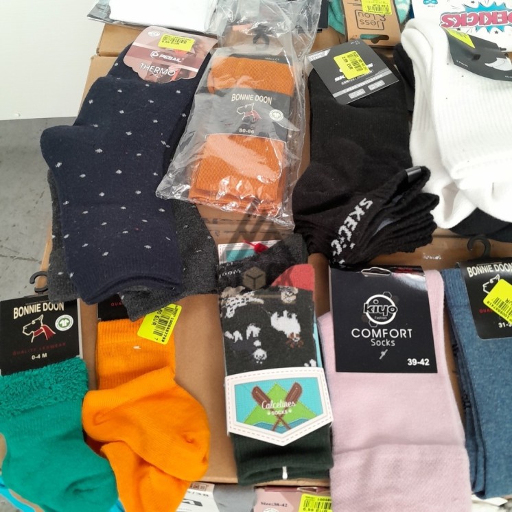 CHAUSSETTE - 300 paires