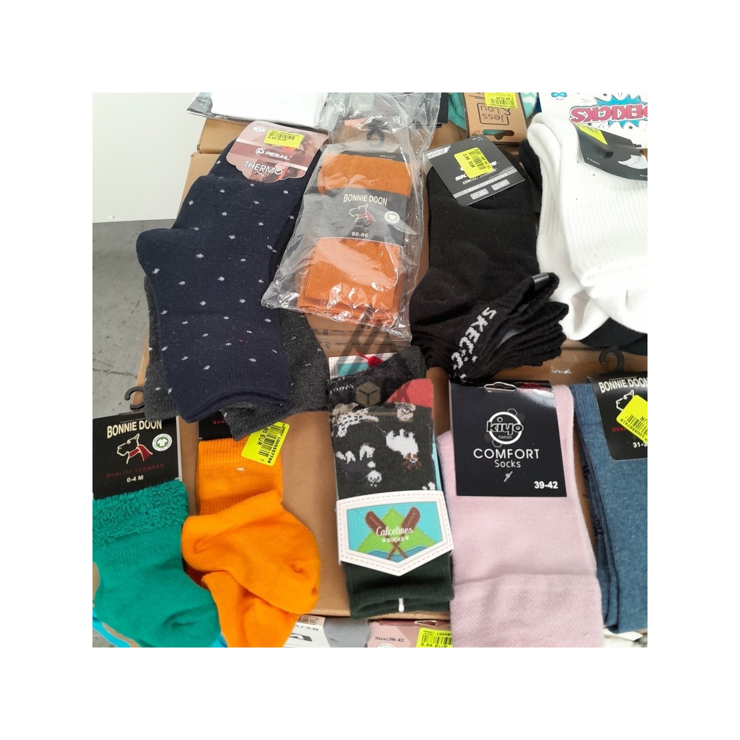 CHAUSSETTE - 300 paires