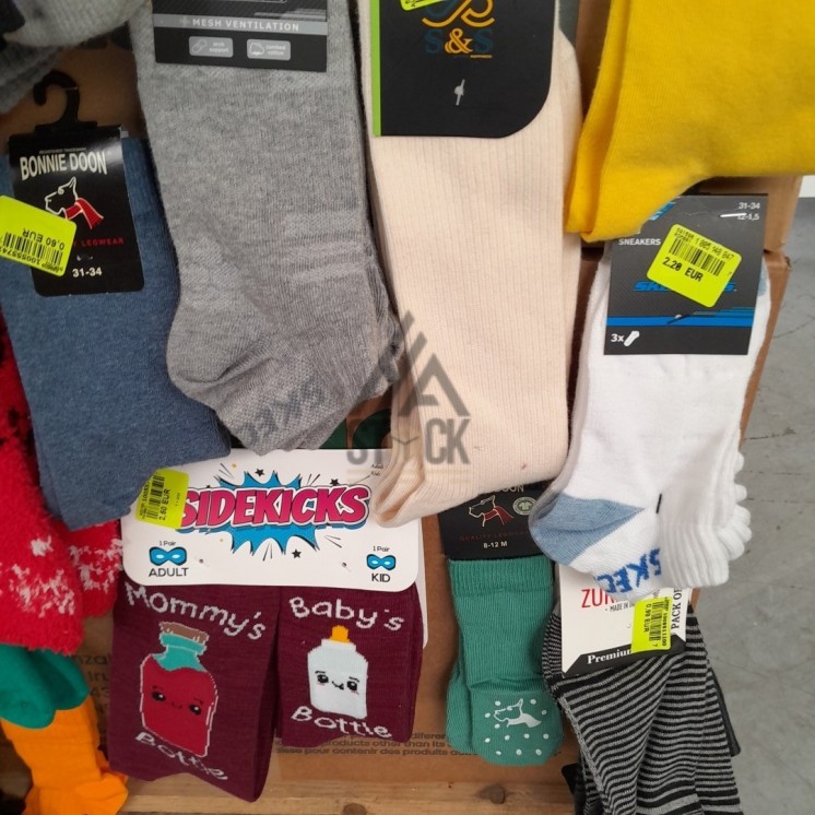 CHAUSSETTE - 300 paires