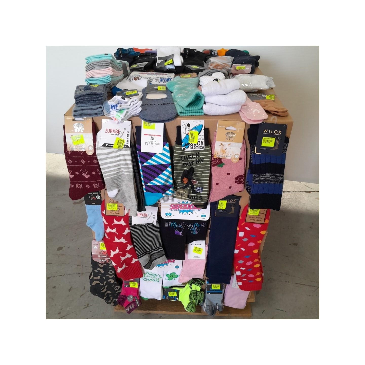 CHAUSSETTE - 300 paires