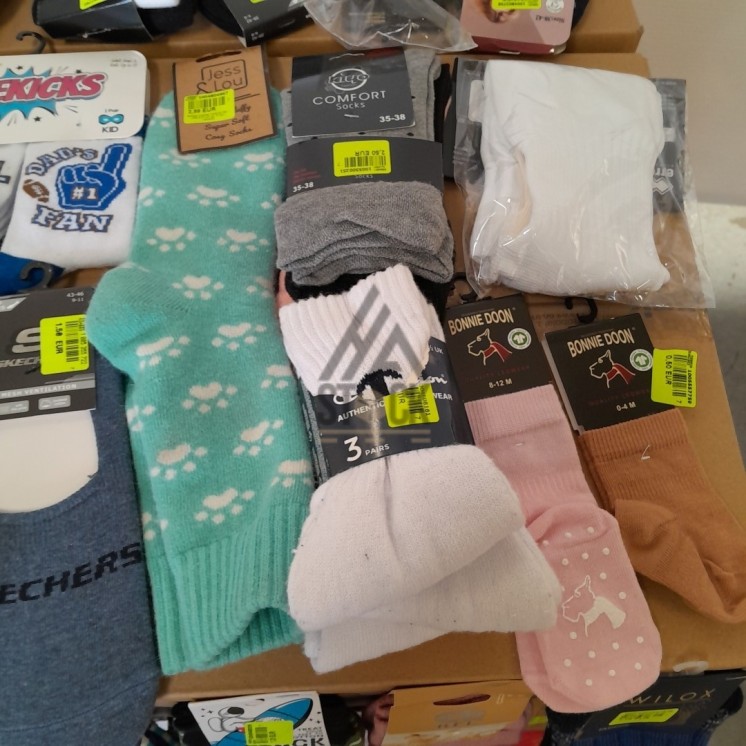 CHAUSSETTE - 300 paires