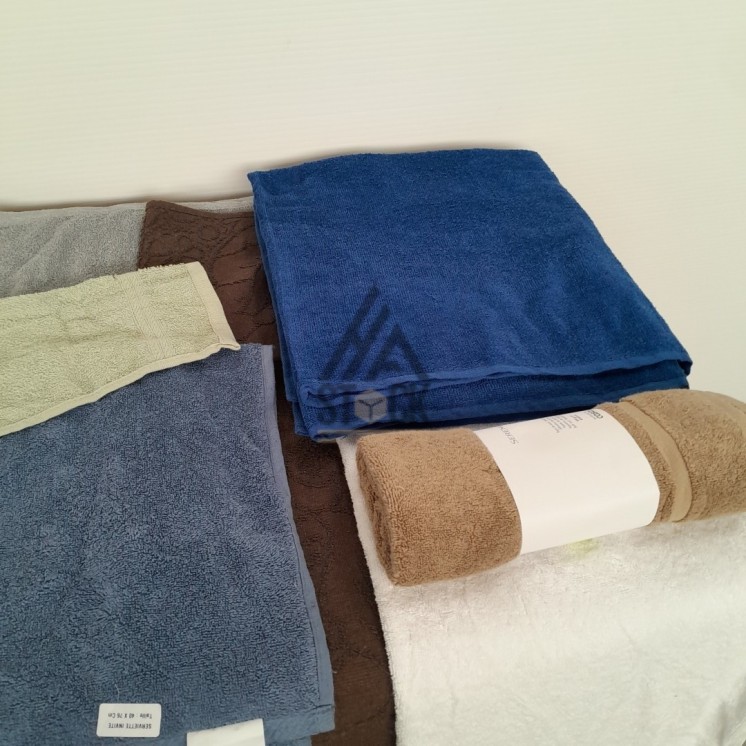 SERVIETTE - 120 pièces