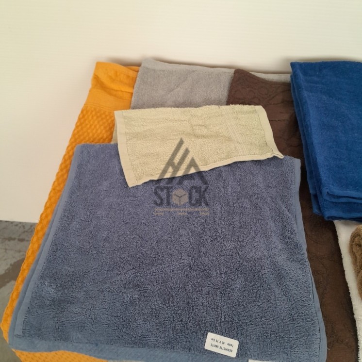 SERVIETTE - 120 pièces