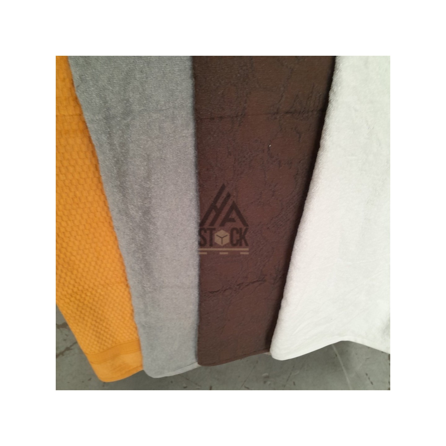 SERVIETTE - 120 pièces