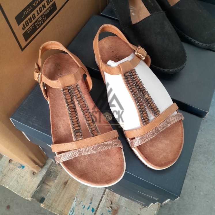 CHAUSSURE ÉTÉ en boite - LUNAR - 13 paires