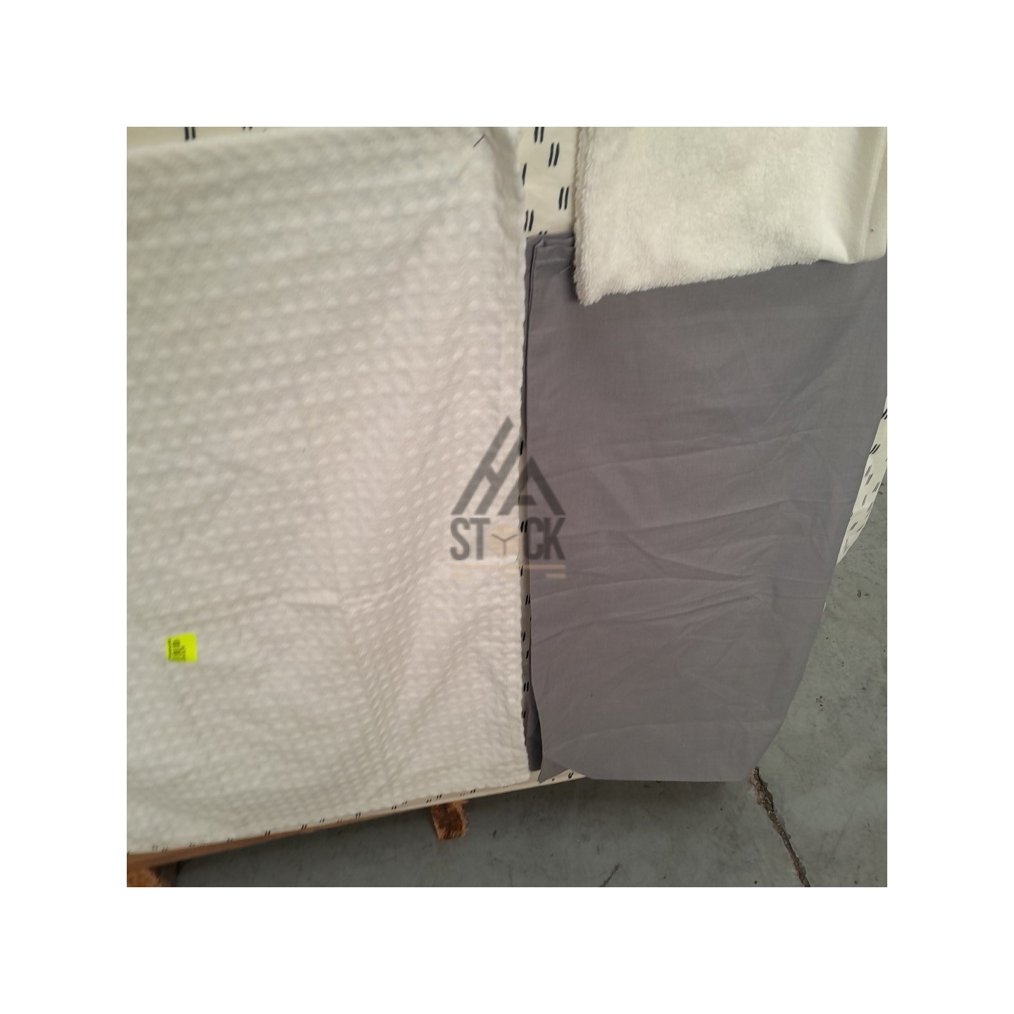 LINGE DE MAISON VRAC - 220 pièces