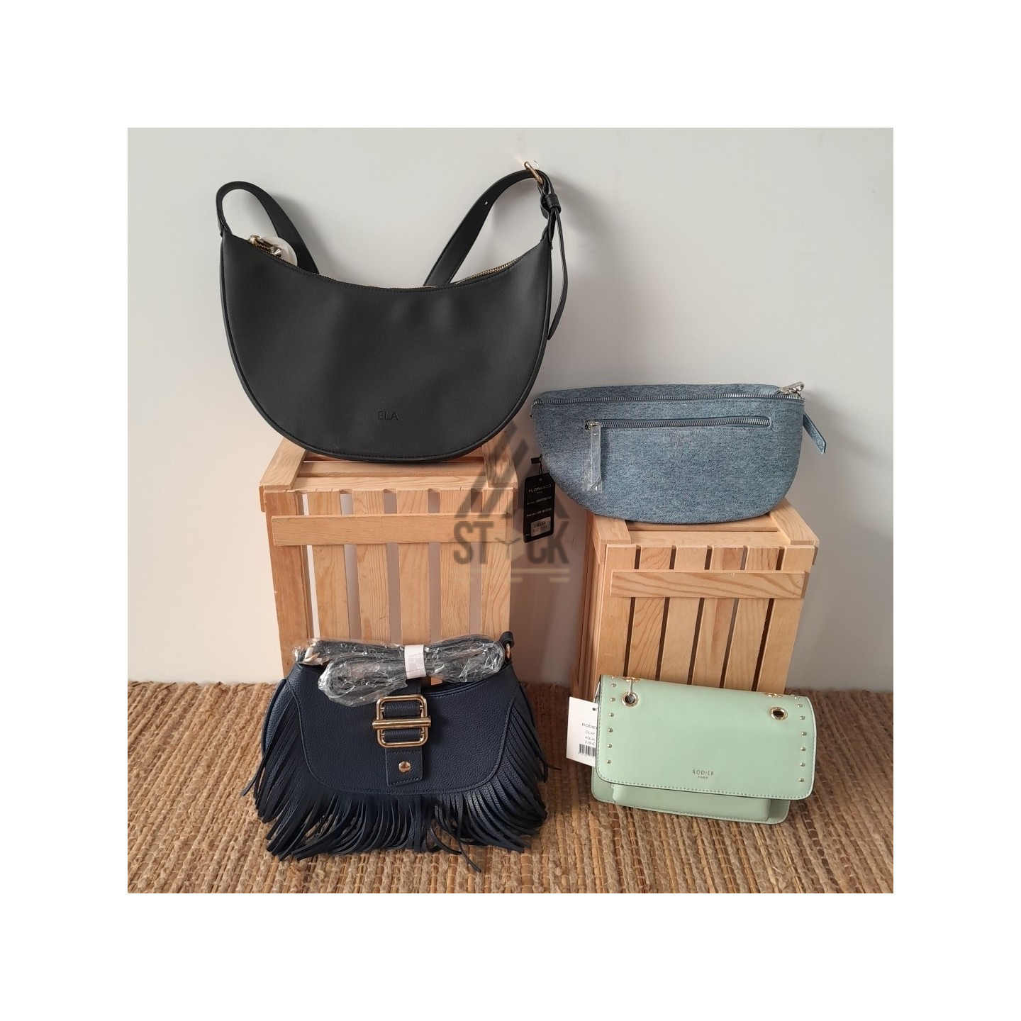 SAC de marque  - 30 pièces