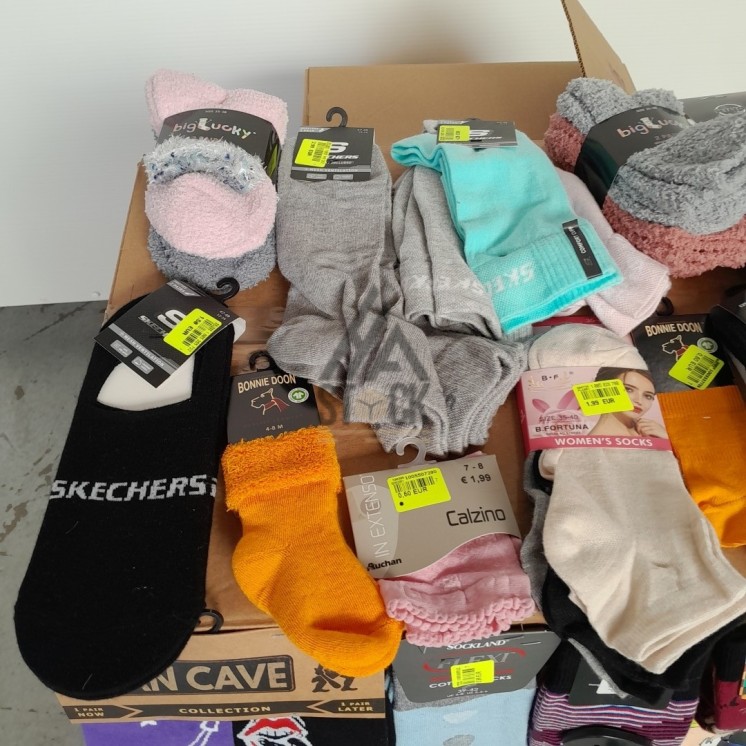 CHAUSSETTE - 300 paires