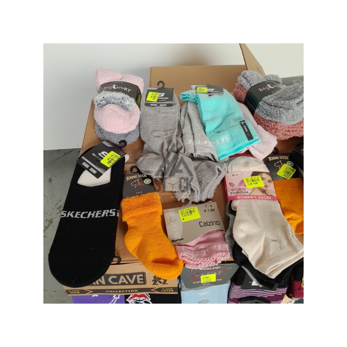 CHAUSSETTE - 300 paires