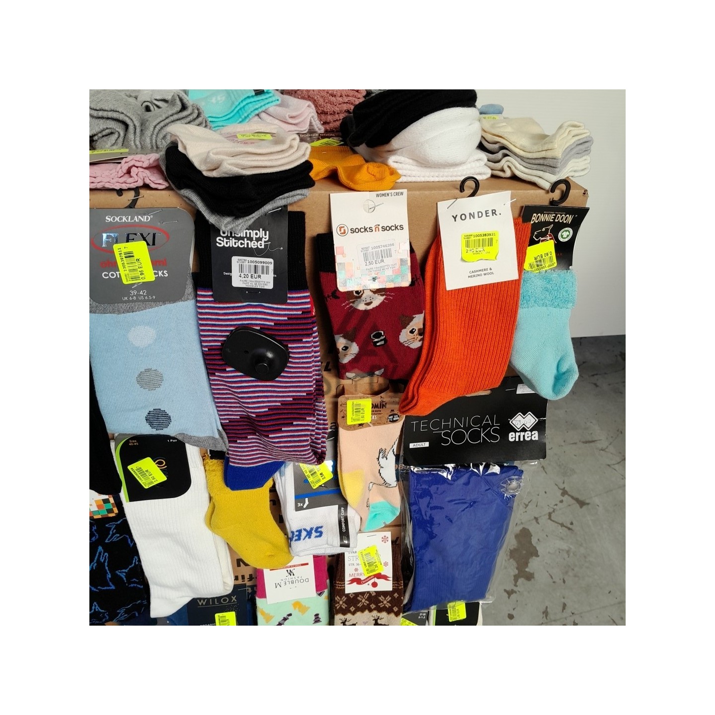 CHAUSSETTE - 300 paires