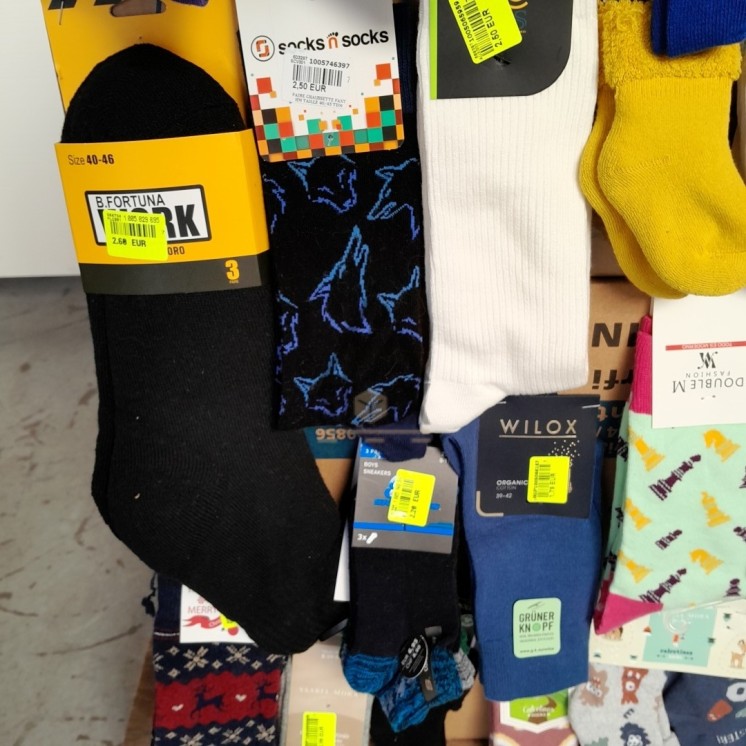 CHAUSSETTE - 300 paires