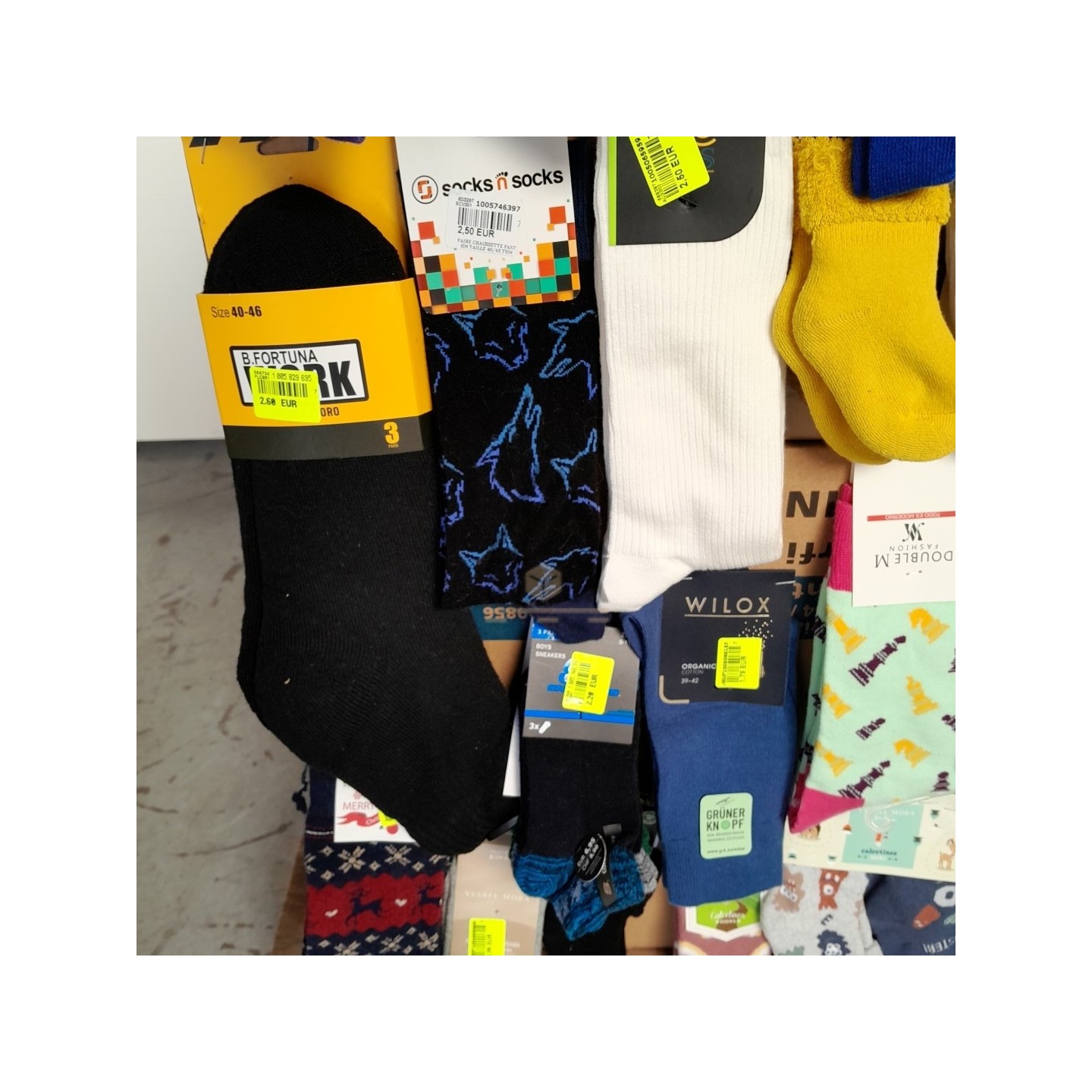 CHAUSSETTE - 300 paires