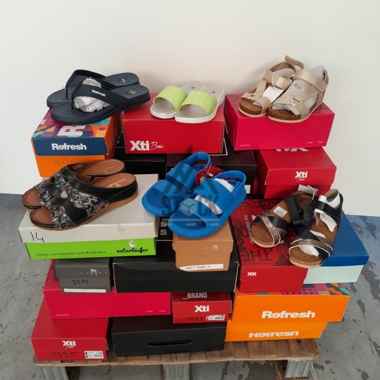 CHAUSSURE ÉTÉ en boite - 30 paires