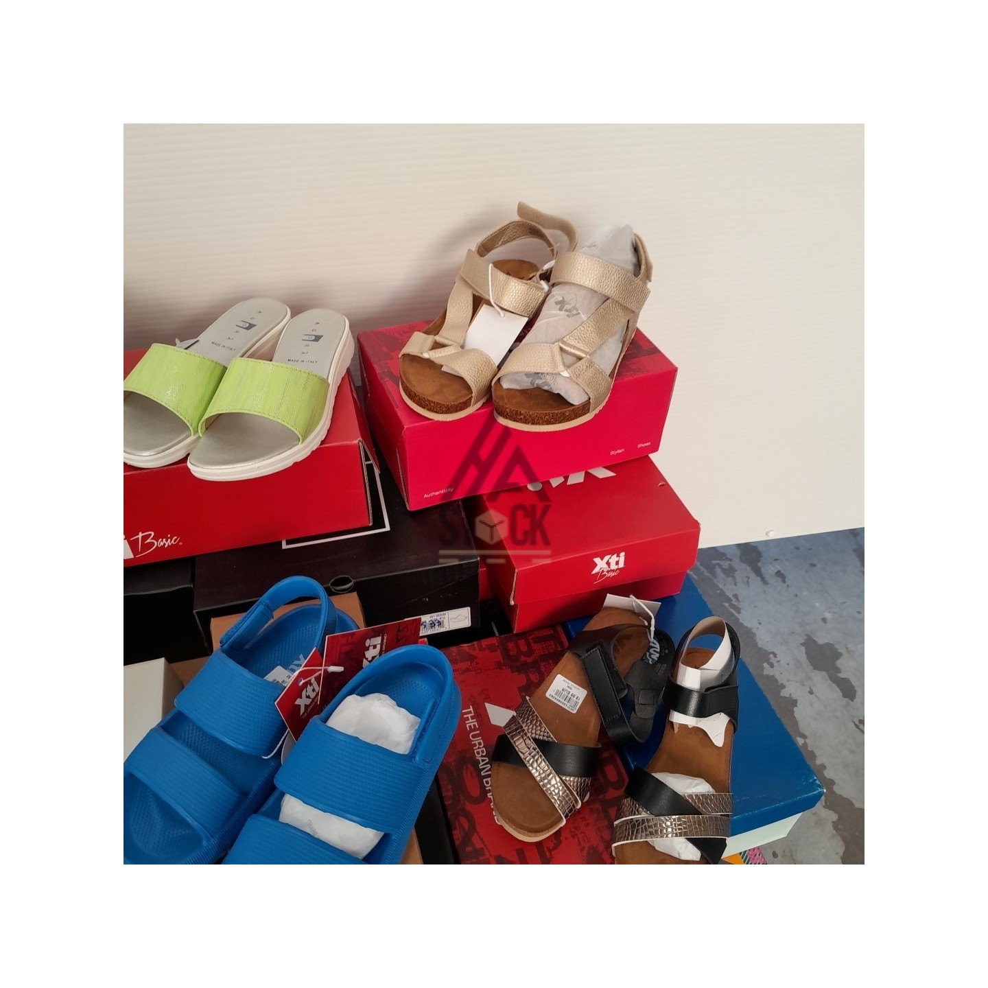 CHAUSSURE ÉTÉ en boite - 30 paires