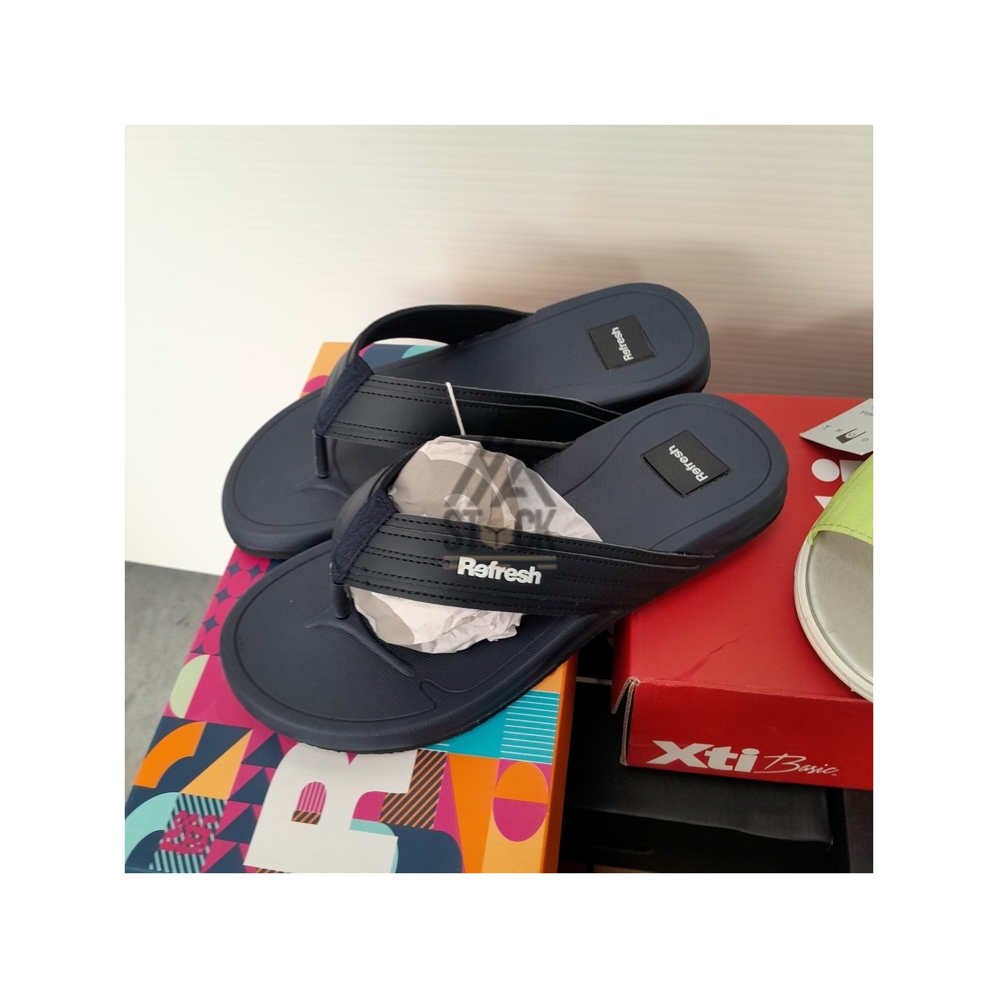 CHAUSSURE ÉTÉ en boite - 30 paires