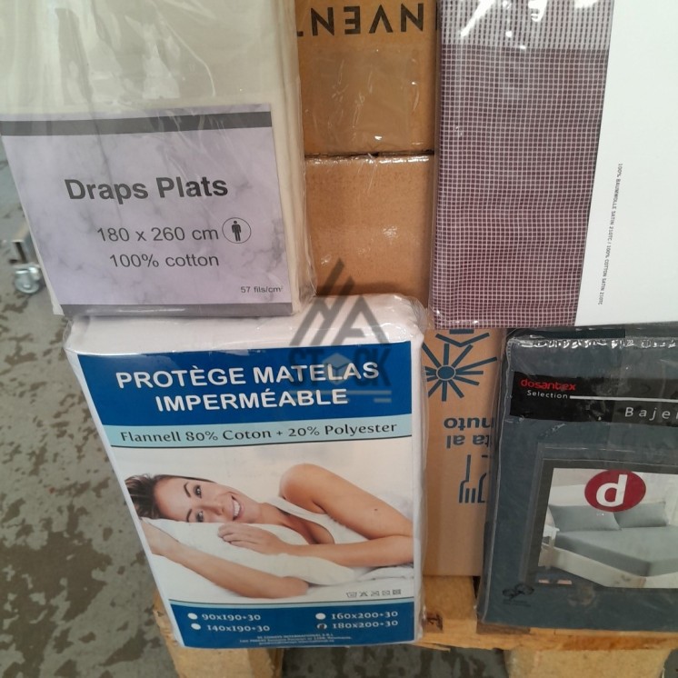 LINGE DE MAISON - 90 pièces