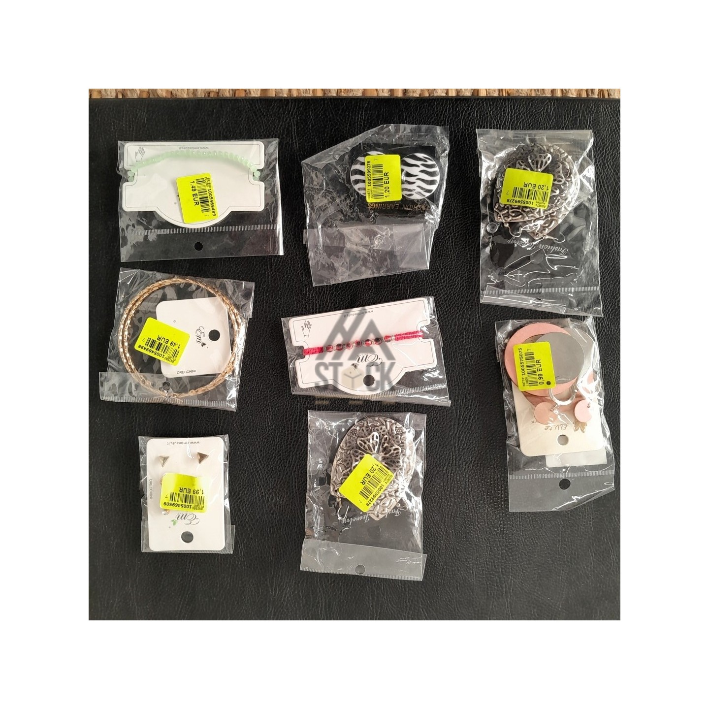 BIJOUX - 300 pièces