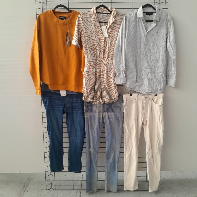 TEXTILE MARQUE  - 700 pièces