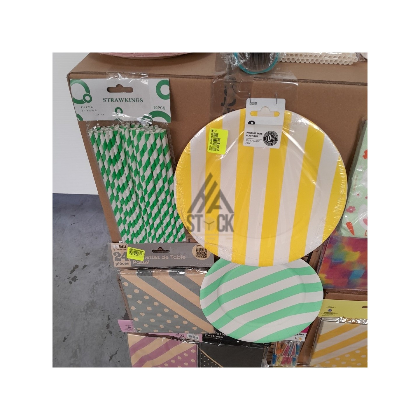 VAISSELLE JETABLE - 300 pièces