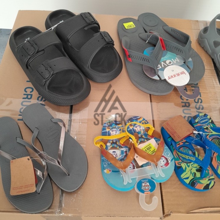 Tong & Crocs - 60 pièces