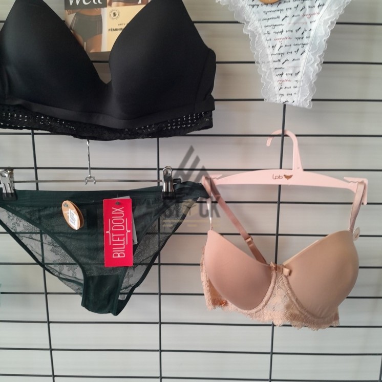 SOUS VETEMENTS DE MARQUE - 50 pièces