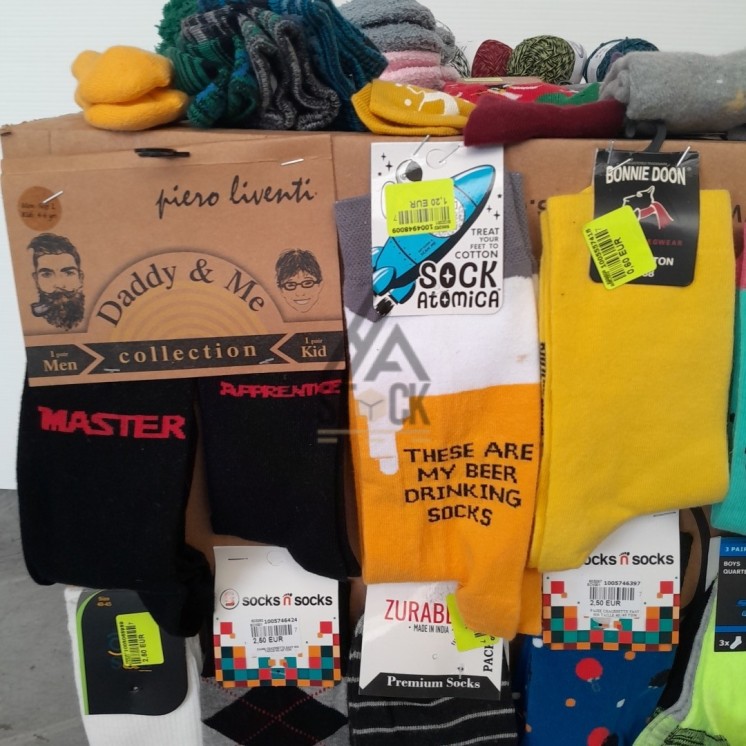 CHAUSSETTE - 300 paires