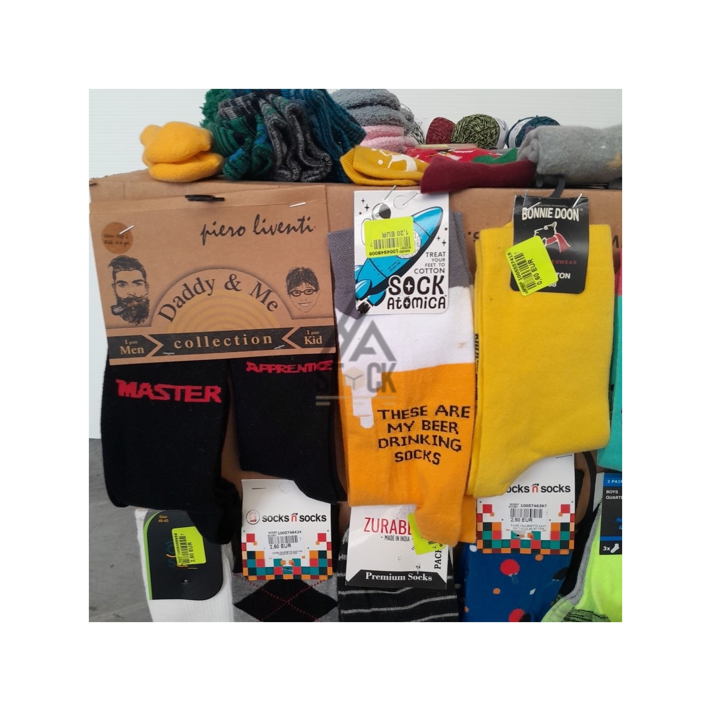 CHAUSSETTE - 300 paires